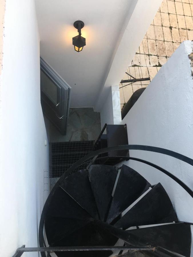 Modern & Comfortable House In The City Center Ermoupoli Exterior photo